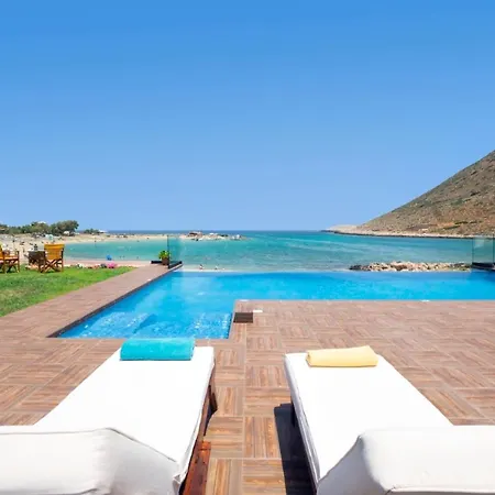 Villa Beachfront Homeleader Stavrós